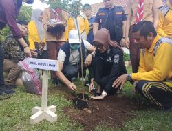 SMP Negeri 1 Lahat Selatan Canangkan Sekolah Asri, Wabup Pimpin Penanaman Pohon