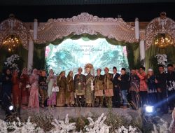 Penuh Kehangatan, Ngunduh Mantu Putra Saryono Anwar Digelar di Lahat