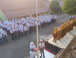 Upacara Bendera di SMAN 1 Pulau Pinang Angkat Tema Lingkungan Belajar yang Aman, Nyaman, dan Ramah
