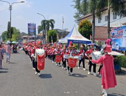 SMP Negeri 1 Kikim Tengah Semarakkan HUT RI ke-81 Lewat Lomba Drumband dan PBB