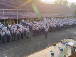 SMA Negeri 1 Pulau Pinang Tekankan Pentingnya Disiplin Diri dalam Upacara Bendera
