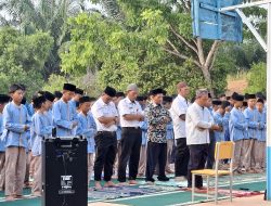 Kemarau Dua Bulan, SMPN 1 Kikim Tengah Gelar Salat Istisqa