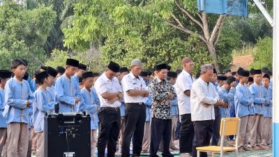 Kemarau Dua Bulan, SMPN 1 Kikim Tengah Gelar Salat Istisqa