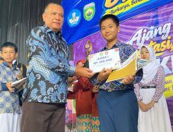 SMP Negeri 8 Lahat Kembali Ukir Prestasi, Siswa Raih Juara 1 Vokal Solo