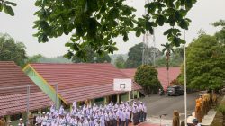 Upacara Senin di SMAN 1 Pulau Pinang Tekankan Disiplin, Ibadah, dan Tanggung Jawab Siswa