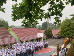 Upacara Senin di SMAN 1 Pulau Pinang Tekankan Disiplin, Ibadah, dan Tanggung Jawab Siswa